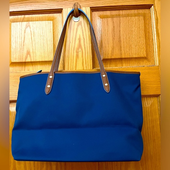 Coach Sawyer Tote Bag - Picture 2 of 6